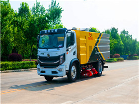 东风华神T3扫路车